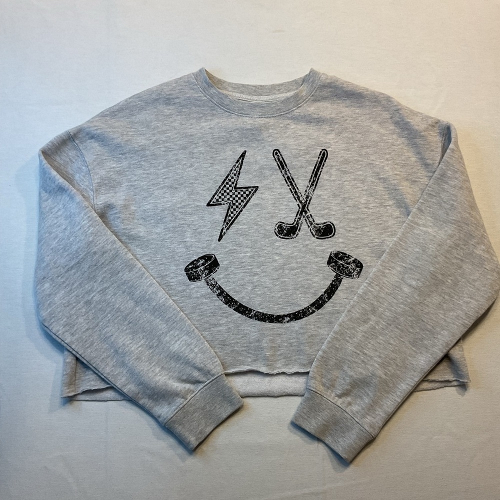 Independent Trading Company Gray Long Sleeve Cropped Sweatshirt Material, Size M